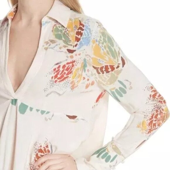 FREE PEOPLE Field Of Butterflies Tunic Top Size Medium Boho Chic Hi-Low - Picture 4 of 13